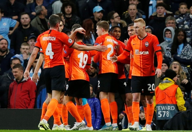 Champions League: Mano Salomon dứt điểm đánh bại thủ thành Ederson, gỡ hòa 1-1 cho Shakhtar Donetsk.