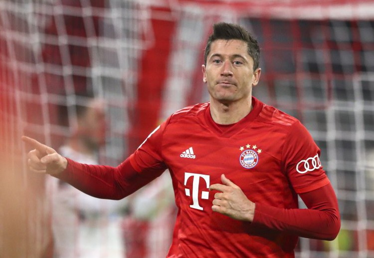 DFB Pokal: Thế trận áp đảo của "Hùm xám" được duy trì tới tận hiệp 2.