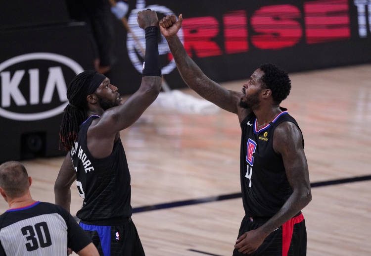 การเล่นในปีนี้ของ แอลเอ คลิปเปอร์ส ทำให้ข่าวบาสเกตบอลได้ลุ้นมากขึ้น