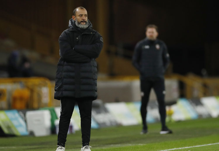 ဝုဗ်တို့ အခုနှစ် ပရီးမီးယားလိဂ်မှာ ၉ ပွဲကစား၊ ၄ ပွဲနိုင်၊ ၂ ပွဲသရေ၊ ၃ ပွဲရှုံးပြီး ရမှတ် ၁၄ မှတ်နဲ့ အာဆင်နယ်ရဲ့အထက် အဆင့် ၁၀ နေရာမှာ ရပ်တည်ထားနိုင်တာ တွေ့ရပါတယ်။