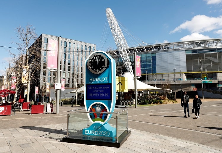 ใครจะได้ลงแข่งในสนามเวมบลีย์ สำหรับ ยูโร 2020 รอบชิงชนะเลิศ