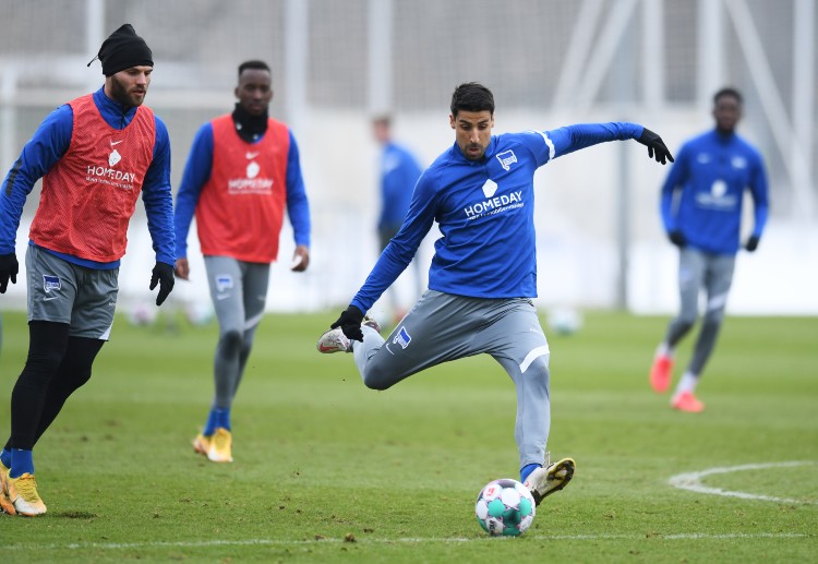 사미 케디라는 바이에른 뮌헨을 상대하는 헤르타 베를린의 분데스리가 경기에 나서러 것으로 예상된다.