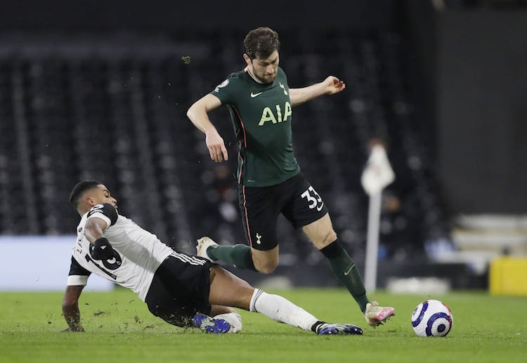 Premier League: Đội chủ nhà chủ động dâng cao đội hình gây sóng gió lên khung thành của Spurs