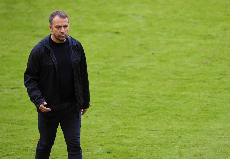 분데스리가 업데이트: 바이에른 뮌헨의 한시 플릭 감독은 이번 여름 독일 국가대표팀 감독 요아힘 로우의 자리를 대신할 것으로 보인다.