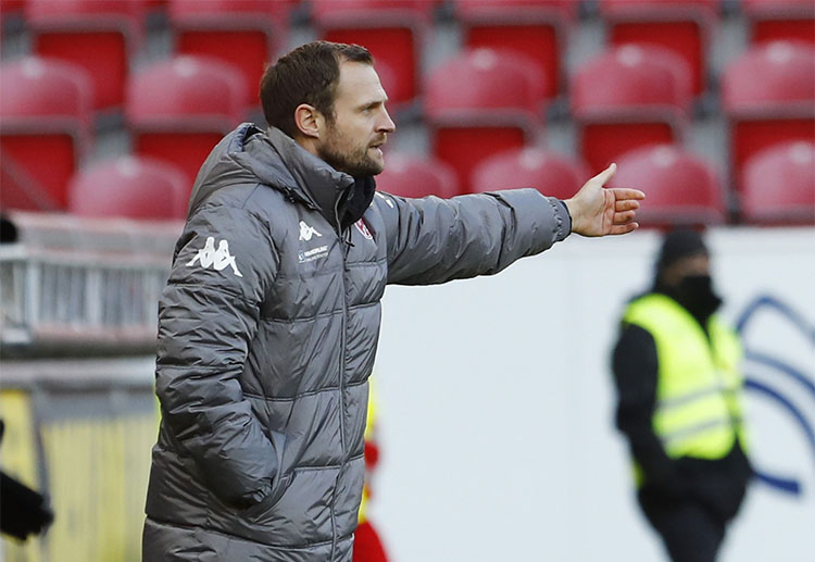 မိန့်ဇ်တို့ နောက်ပိုင်း ကစားခဲ့တဲ့ ဘွန်ဒက်စ်လီဂါ ပွဲစဉ်တွေမှာ ပုံစံကောင်းတစ်ခုနဲ့အတူ နိုင်ပွဲတွေ ရခဲ့ပြီး တန်းဆင်းဇုန်ထဲကနေ ရုန်းထွက်ထားနိုင်ခဲ့ပါတယ်။