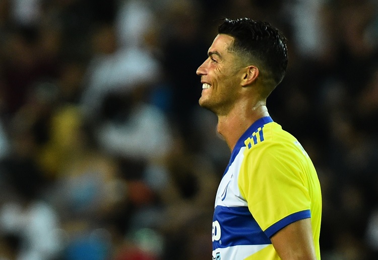 Cristiano Ronaldo chính thức gia nhập MU tại Premier League 2021/22