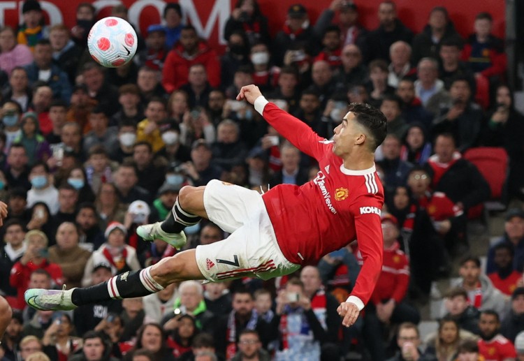 Premier League: Cristiano Ronaldo muốn được dự Champions và đội bóng thành Naples hoàn toàn có thể đáp ứng điều này.