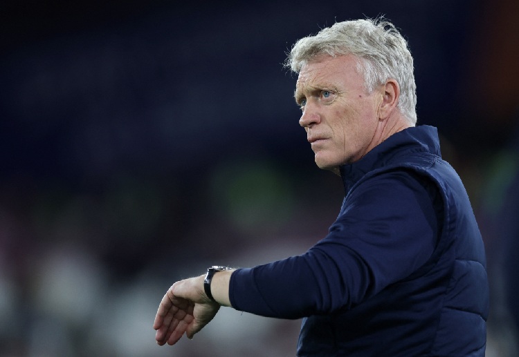 David Moyes is keen to defeat and claim their fourth Premier League victory against Manchester United