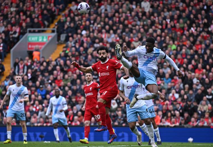 Premier League: Liverpool bị bỏ lại trong cuộc đua vô địch