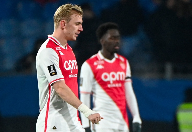 法甲联赛 摩纳哥锋线核心当属比耶雷斯,这位冬窗新援已贡献11粒进球,上轮比赛更是发挥关键作用,本场比赛仍将是球队进攻端的重要依仗