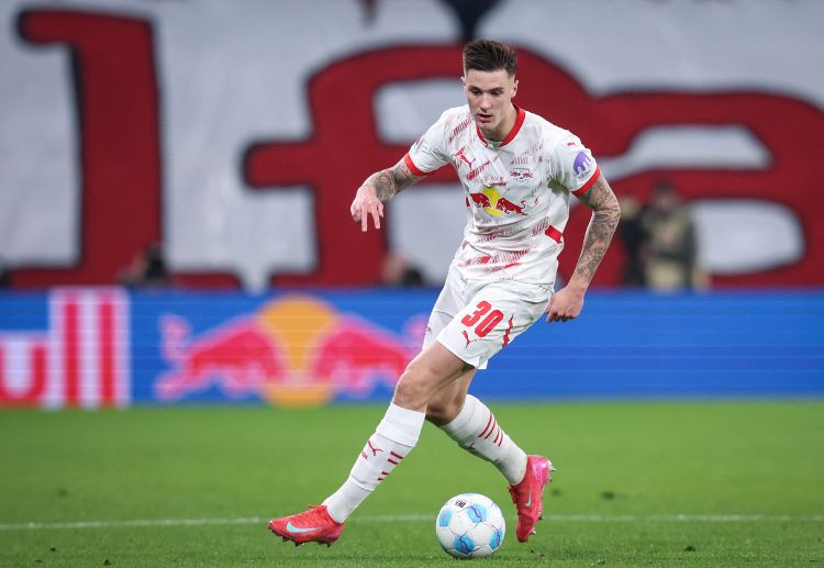 ဆက်စ်ကိုဟာပြီးခဲ့တဲ့ရာသီကလိုက်ပ်ဇစ်အတွက်ဘွန်ဒက်စ်လီဂါအပါအဝင်ပြိုင်ပွဲစုံ၄၂ပွဲကစားကာ၁၈ဂိုးသွင်းယူနိုင်ခဲ့ပါတယ်။