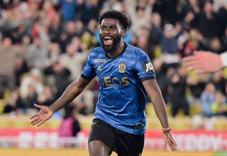 法甲联赛 上半场第41分钟，博加头球建功，尼斯客场1比0领先，打破场上僵局。