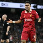 ဒီးယက်ဇ်ဟာ ဂျူန် ပါဘလို အိန်ဂျယ်၊ ဟာမီလန်တန် ရစ်ချက်ဒ်၊ ဟူဂို ရိုဒယ်လီဂါ တို့ပြီးရင် ပရီးမီးယားလိဂ်ရဲ့ ဂိုးသွင်း အများဆုံး ကိုလံဘီယာ ကစားသမား အဖြစ် ရပ်တည်နေခဲ့ပါတယ်။