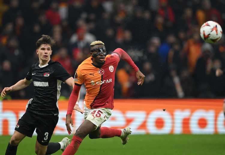 ဒါကြောင့် ပရီးမီးယားလိဂ် ကလပ်က အိုဆင်မ်ဟန် အတွက် စာချုပ်လျော်ကြေးကို မပေးချေပဲ လျှော့စျေးနဲ့ ကမ်းလှမ်းဖို့ စီစဉ်နေတာ ဖြစ်ပါတယ်။