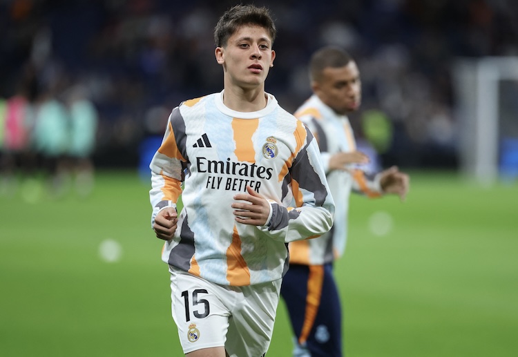 ပရီးမီးယားလိဂ် ကလပ်ဟာ အာဒါ ဂူလာ ကို စည်းရုံး သိမ်းသွင်းနိုင်ဖို့ ယူရို သန်း ၆၀ (ပေါင် ၅၁.၂ သန်း)နဲ့ ကမ်းလှမ်းဖို့ အဆင်သင့် ဖြစ်နေကြောင်း သိရပါတယ်။