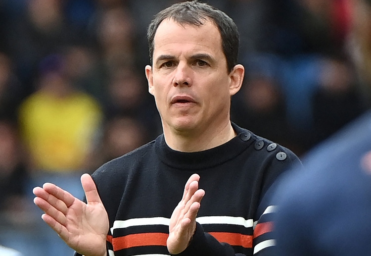 ဆန်းဒါးလန်း ကတော့ လိဒ်စ်ယူနိုက်တက်၊ ဘန်လေ တို့နဲ့ အတူ ပရီးမီးယားလိဂ် ဆီ တက်လှမ်းခွင့် ရရှိခဲ့တာ ဖြစ်ပါတယ်။