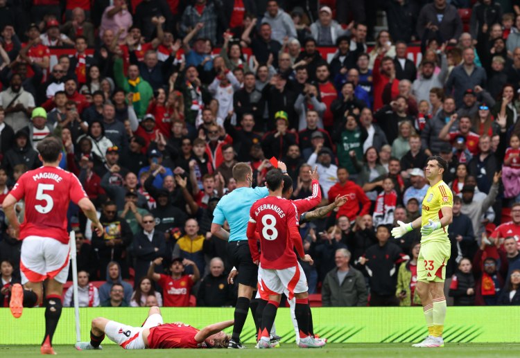 ဗီလာဟာ လက်ရှိမှာ ပရီးမီးယားလိဂ်ရဲ့ ဘဏ္ဍာရေးဆိုင်ရာ တရားမျှတမှု စည်းမျဉ်းတွေနဲ့ ပတ်သက်ပြီး စိုးရိမ်နေရပါတယ်။