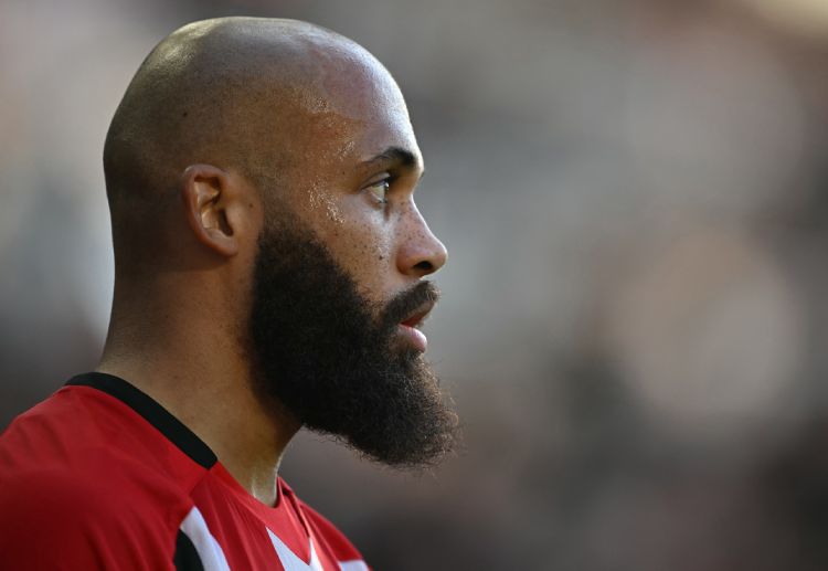 英超联赛 穿19号球衣