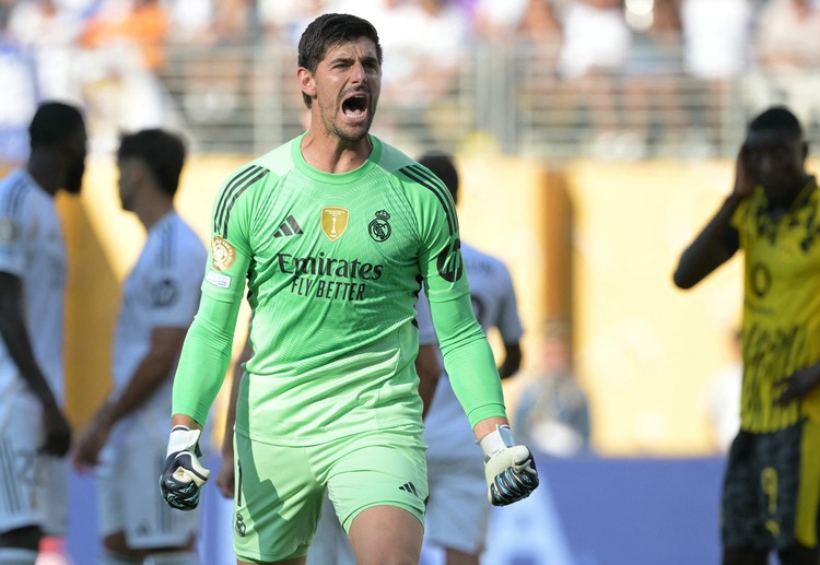 Real Madrid's Thibaut Courtois has denied BVB an equaliser during their Club World Cup quarter-final game