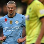 ဟာလန်းကို ၂၀၂၂ ခုနှစ် နွေရာသီမှာ လာလီဂါ ကလပ် ဘာစီလိုနာက ခေါ်ယူဖို့ စိတ်ဝင်စားခဲ့ပါတယ်။