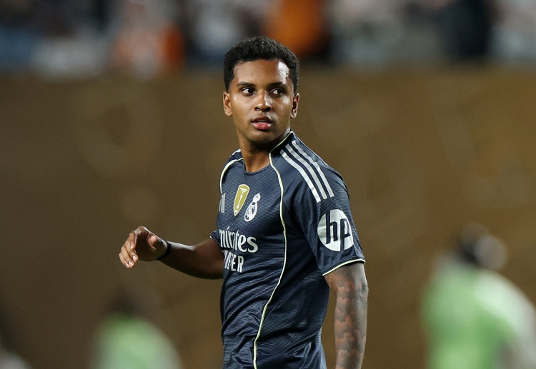 စပါးဟာ အစောပိုင်း ကတည်းက လာလီဂါ ကလပ်နဲ့ ရင်းနှီးတဲ့ ဆက်ဆံရေးကို အသုံးချပြိး ရိုဒရီဂိုကို ခေါ်ယူဖို့ ကြိုးပမ်းချင်နေတာလည်း ဖြစ်ပါတယ်။