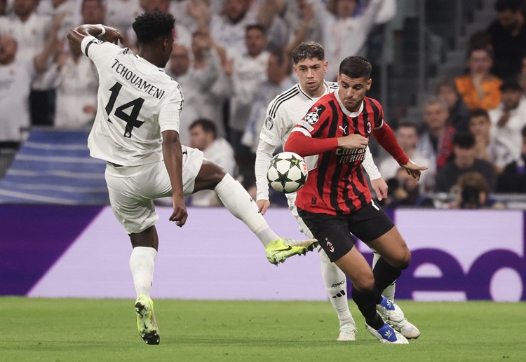 ဒါ့အပြင် စီးရီးအေ ကလပ်ဟာ ဒီနွေရာသီ အပြောင်းအရွှေ့ ဈေးကွက်မှာ ဂျူဗင်တပ်စ်ရဲ့ တိုက်စစ်မှူး ဒူဆန် ဗလာဟိုဗစ်ကို ထိပ်တန်း ပစ်မှတ် အဖြစ် သတ်မှတ်ထားပါတယ်။