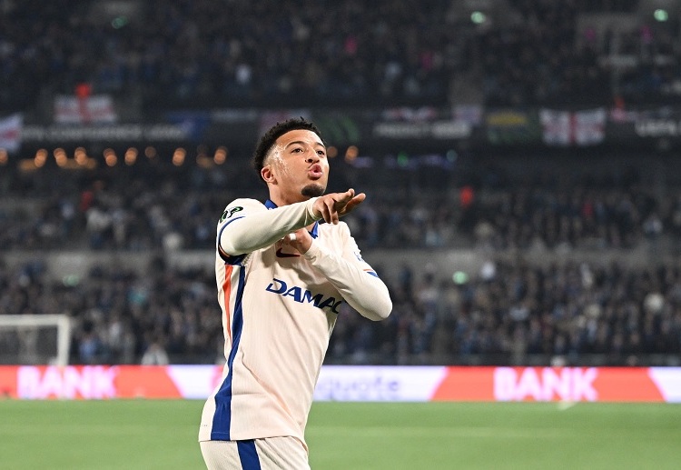 ဒါ့အပြင် ဆန်ချိုကို ဂျူဗင်တပ်စ်နဲ့ ရိုးမား အပြင် နောက်ထပ် စီးရီးအေ ထိပ်တန်း ကလပ် တစ်ခု ဖြစ်တဲ့ အင်တာမီလန် ကလည်း စိတ်ဝင်စားနေပါသေးတယ်။