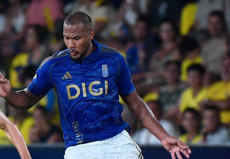 西甲联赛 萨洛蒙·朗东依然是奥维耶多进攻端的核心力量。