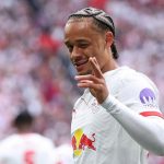 မန်ချက်စတာစီးတီး ကတော့ လိုက်ပ်ဇစ် ကွင်းလယ်လူ ဇာဗီ ဆိုင်မွန်စ်ကို ခေါ်ယူဖို့ အတွက် ပရီးမီးယားလိဂ် ကလပ် ချဲလ်ဆီးနဲ့ အပြိုင် ကြိုးပမ်းဖို့ ရှိနေကြောင်း သိရပါတယ်။