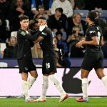 မန်စီးတီးဟာ ခရာဘောင်ဖလား စတုတ္ထအဆင့် မှာတော့ ဆွမ်ဆီးစီးတီးနဲ့ ယှဉ်ပြိုင်ကစားရမှာ ဖြစ်တာကြောင့် ပွဲချောင်နေတယ်လို့ပဲ ဆိုရမှာ ဖြစ်ပါတယ်။