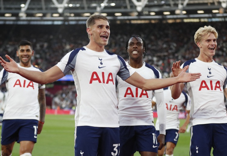 ဗီလာရီးရဲလ် ကတော့ ၂၀၂၁-၂၀၂၂ ဘောလုံးရာသီ နောက်ပိုင်း ချန်ပီယံလိဂ် ပြန်လည် ကစားခွင့်ရခဲ့တာ ဖြစ်ပါတယ်။