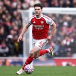 အာဆင်နယ်က ပရီးမီးယားလိဂ် ၈ ပွဲ ကစားပြီးချိန်မှာ ၆ ပွဲနိုင်၊ ၁ ပွဲ သရေ၊ ၁ ပွဲ ရှုံး ရမှတ် ၁၉ မှတ်နဲ့ အမှတ်ပေးဇယားကို ဦးဆောင်နေတာ ဖြစ်ပါတယ်။