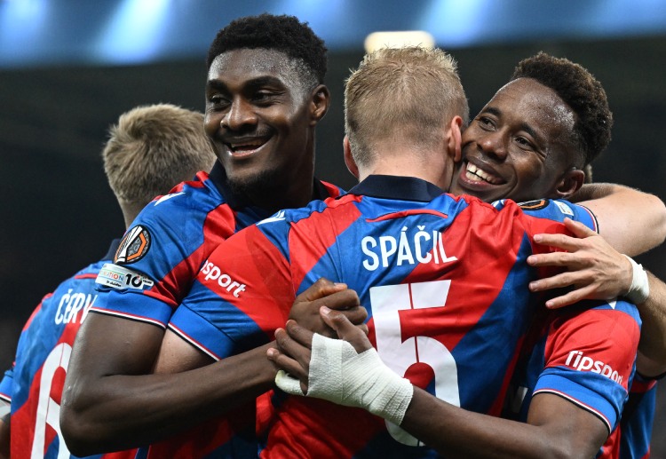 Viktoria Plzen làm khách ở lượt trận ba vòng phân hạng Europa League 2025/26