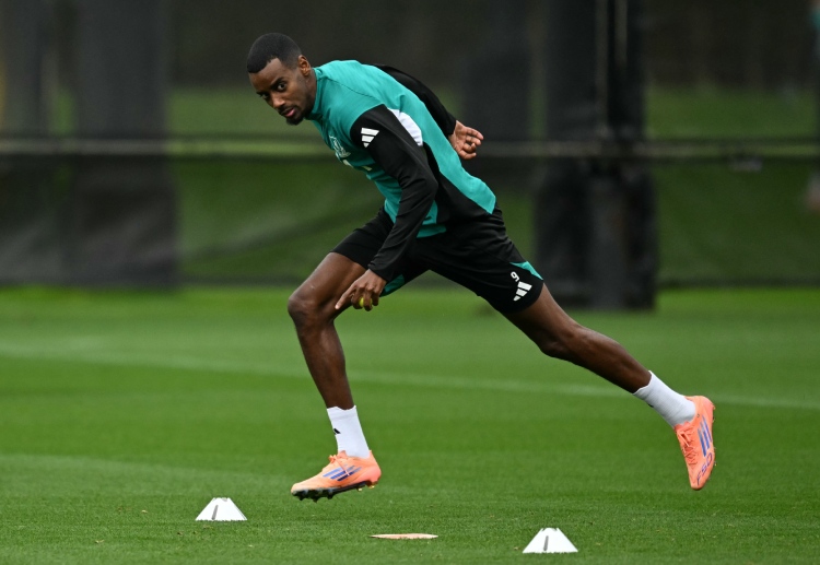 ဒါပေမယ့်လည်း ကြိုးကြာနီ တို့ဟာ ပရီးမီးယားလိဂ် ၃ ပွဲဆက် အရှုံး အောက်ကနေတော့ ရုန်းထနိုင်ဖို့ လိုအပ်နေပါသေးတယ်။