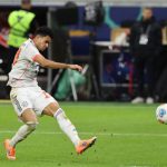 德甲联赛 迪亚斯双响，拜仁慕尼黑3比0战胜法兰克福。