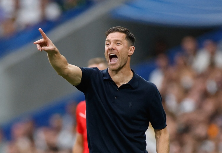 လက်ရှိမှာ ရီးရဲလ်မက်ဒရစ်က လာလီဂါ အမှတ်ပေးဇယား အဆင့် ၂ နေရာမှာ ရပ်တည်နေပြီး ဘာစီလိုနာကို ၁ မှတ် အကွာနဲ့ ဖိအားပေးနေပါတယ်။