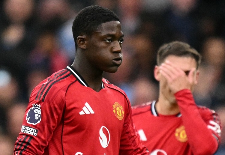 ဘွန်ဒက်စ်လီဂါ ထိပ်သီး တို့ဟာ မိန်းနူးကို အမြဲတမ်း စာချုပ်နဲ့ ခေါ်ယူနိုင်ဖို့ ယှဉ်ပြိုင်မှုမှာ အနိုင်ရနိုင်မယ်လို့ ယုံကြည်နေကြောင်း TEAMtalk က ဖော်ပြပါတယ်။