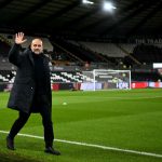 တခြားသော စံချိန်တွေအရ အောက်တိုဘာလ အတွင်း ကလည်း ပွဲအရေအတွက် အနည်းဆုံးနဲ့ ပရီးမီးယားလိဂ် နိုင်ပွဲ ၂၅၀ ပြည့်တဲ့ စံချိန်ကောင်း တစ်ခု ပိုင်ဆိုင်ခဲ့ပါတယ်။