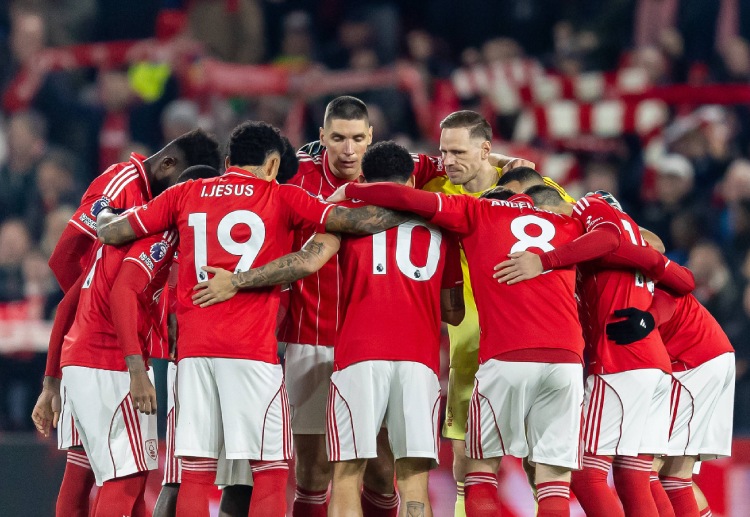 ဒါပေမယ့်လည်း ဒီညမှာ ကစားမယ့် ပရီးမီးယားလိဂ် ပွဲစဉ်မှာ အက်စတွန်ဗီလာတို့ နိုင်ပွဲ ရခဲ့မယ် ဆိုရင်တော့ ၄ မှတ်သာ ဖြတ်ထားနိုင်တော့မှာ ဖြစ်ပါတယ်။