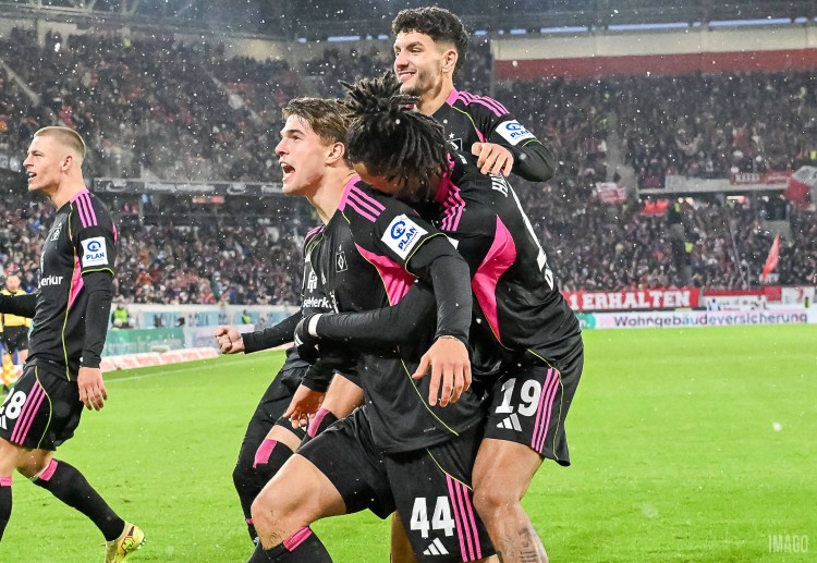 ဟမ်းဘတ်မှာ အငှားသွားကစားရင်း ခြေစွမ်းပြနေတဲ့ တော့တင်ဟမ်ဟော့စပါး နောက်ခံလူ လူကာ ဗူစကိုဗစ်ကို လာလီဂါ ထိပ်သီး ရီးရဲလ်မက်ဒရစ် အပါအဝင် ဥရောပ ထိပ်သီး အသင်းကြီးတွေက အနီးကပ် စောင့်ကြည့်လျက် ရှိနေပါတယ်။