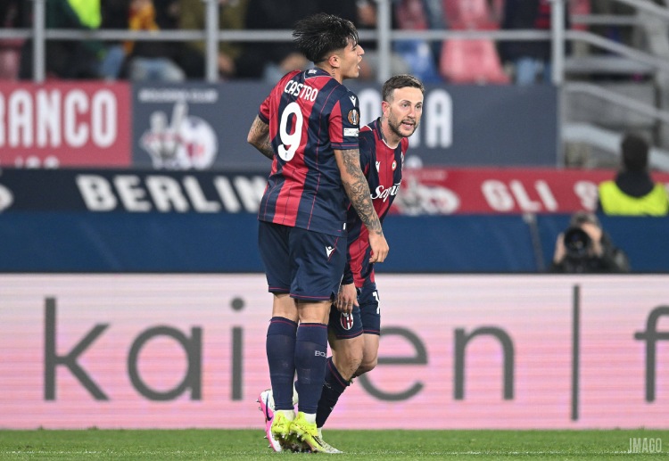 欧洲联赛  贝尔纳德斯基精彩兜射，为博洛尼亚先拔头筹。