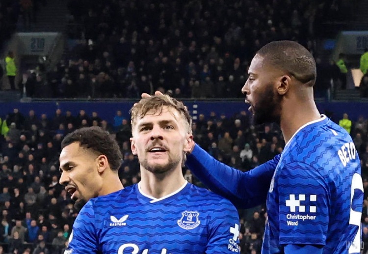 英超联赛  埃弗顿的进攻线由霍尔领衔，近期多次取得进球。