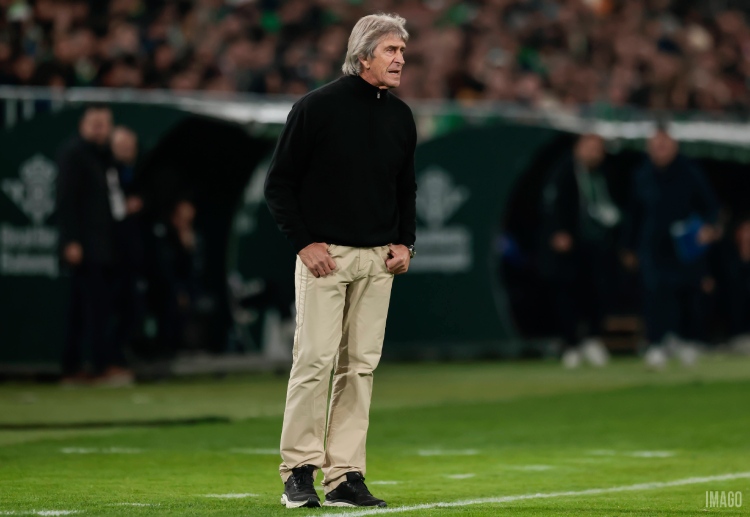 西甲联赛 皇家贝蒂斯的佩莱格里尼荣膺西甲2月最佳教练，彰显执教实力。