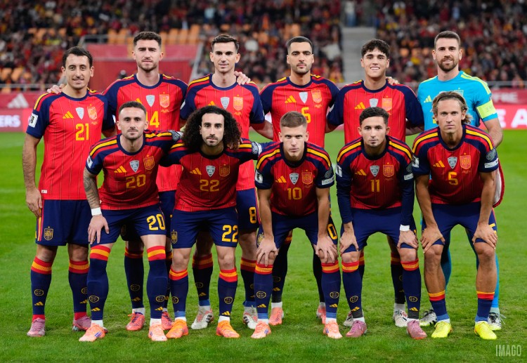 ဒီလာဖျူအန်တေးရဲ့ အသင်းက ပြီးခဲ့တဲ့ နိုဝင်ဘာလက ကမ္ဘာ့ဖလား ခြေစစ်ပွဲ နောက်ဆုံး ပွဲမှာ တူရကီနဲ့ ၂-၂ သရေကျခဲ့ထားခဲ့ပါတယ်။