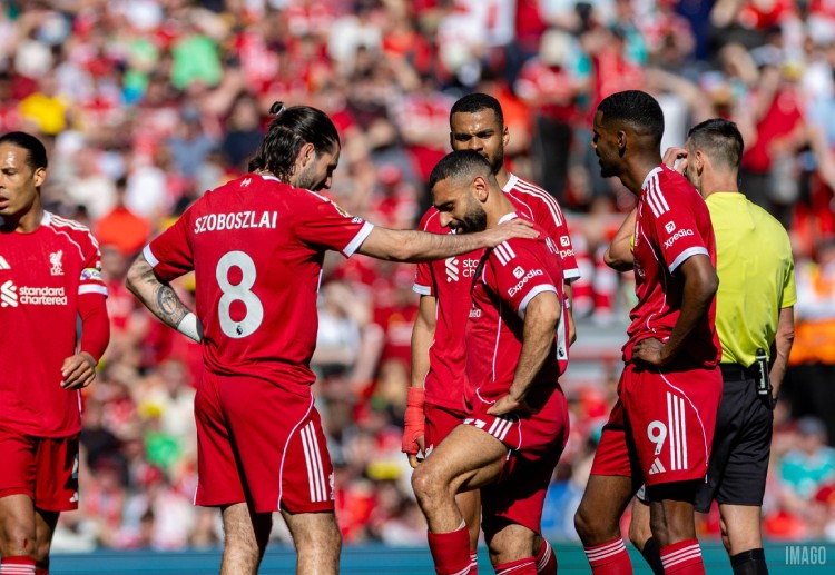 ခရစ္စတယ်ပဲလေ့စ်နဲ့ ပရီးမီးယားလိဂ် ပွဲစဉ်မှာ ရရှိခဲ့တဲ့ ပေါင်နောက်ကြော ဒဏ်ရာကြောင့် ဆာလာ အနေနဲ့ အန်ဖီးလ်ကွင်းမှာ သူ့ရဲ့ နောက်ဆုံး ပွဲစဉ်ကို ကစားပြီးသွားခဲ့ပြီလို့တောင် ဆိုနိုင်ပါတယ်။