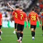 世界杯 德布劳内在禁区外打出一记世界波，34岁的他也改写纪录，成为比利时世界杯史上最年长进球者。